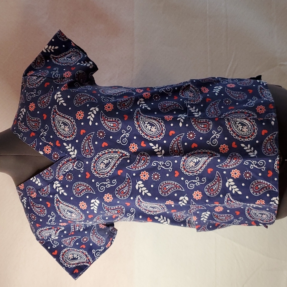 Women red white and blue nursing srub top